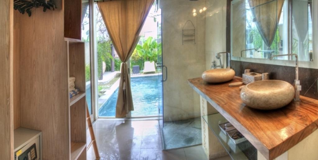 Villa Lestari سمينياك الغرفة الصورة
